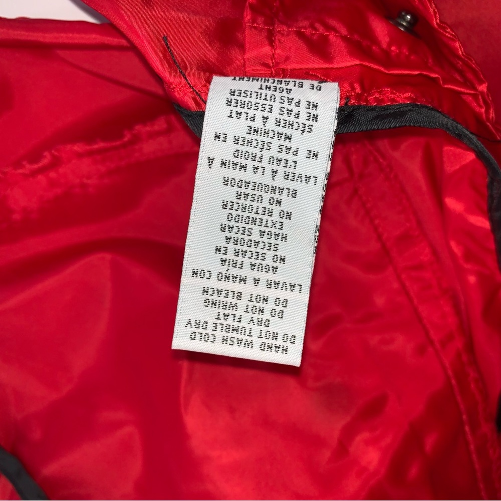 Thread & Supply Red Hooded Windbreaker Lightweight Jacket Size Medium - Picture 9 of 12